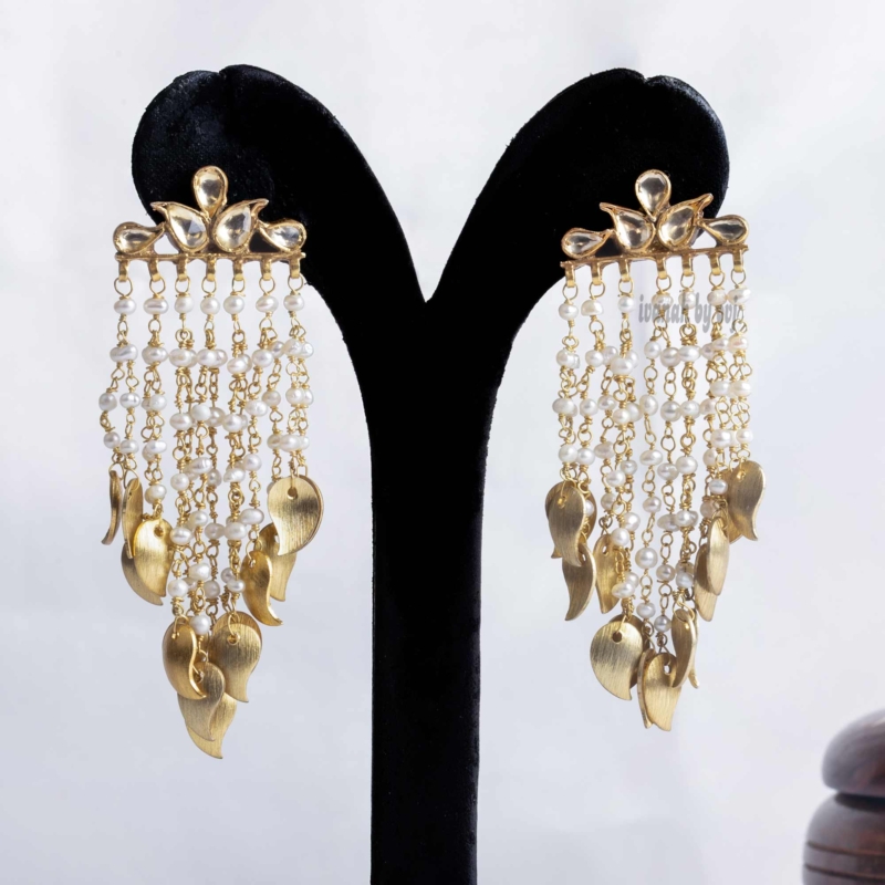 Gold plated silver kundan trendy earring