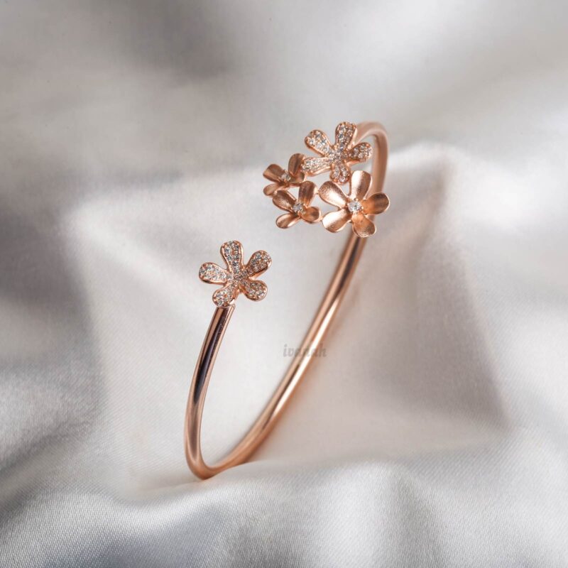 Rose gold plated silver flower bracelet